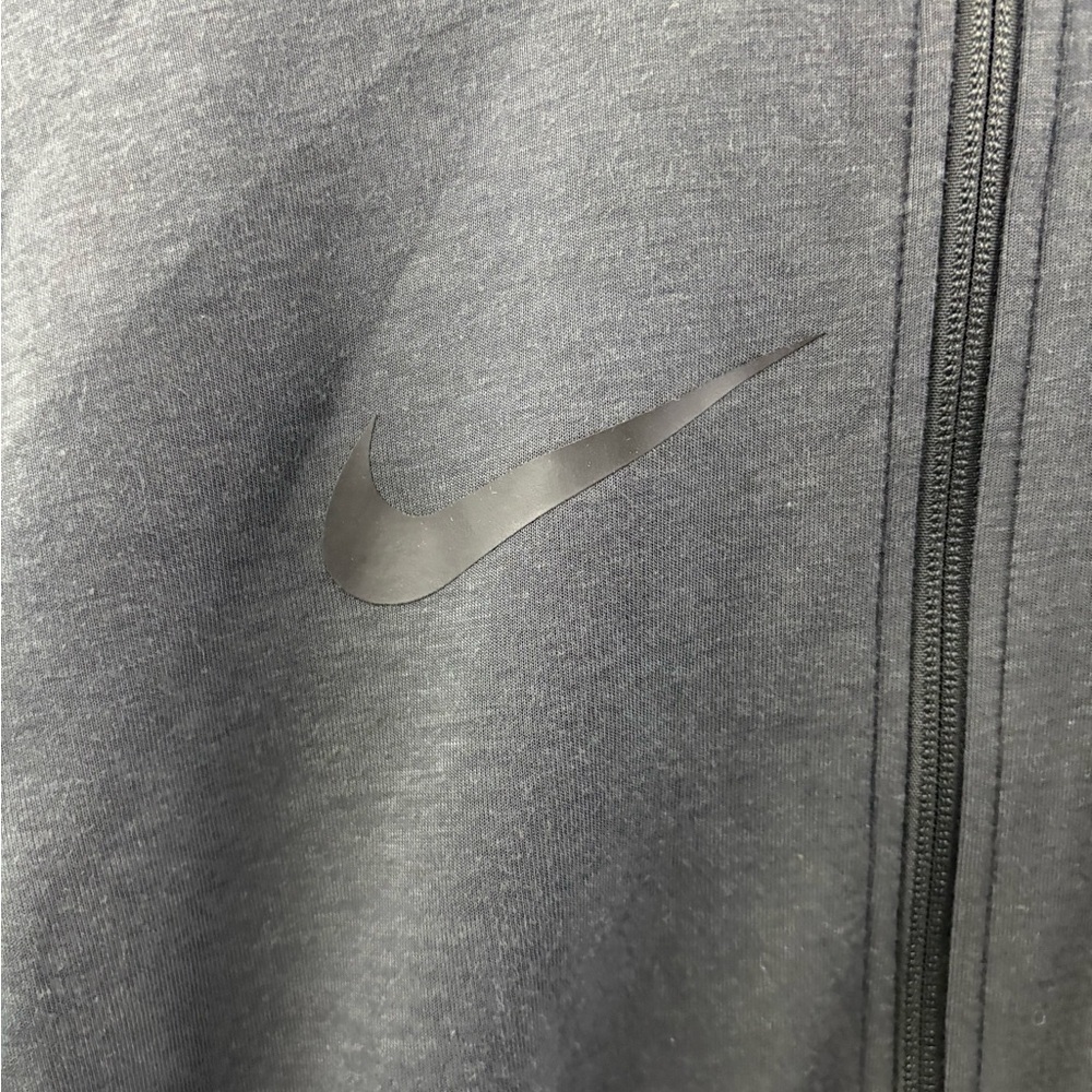Nike Tech Hoodie XL Youth NBA Cleveland Cavaliers Dark Gray Basketball Dri-Fit - Picture 3 of 11